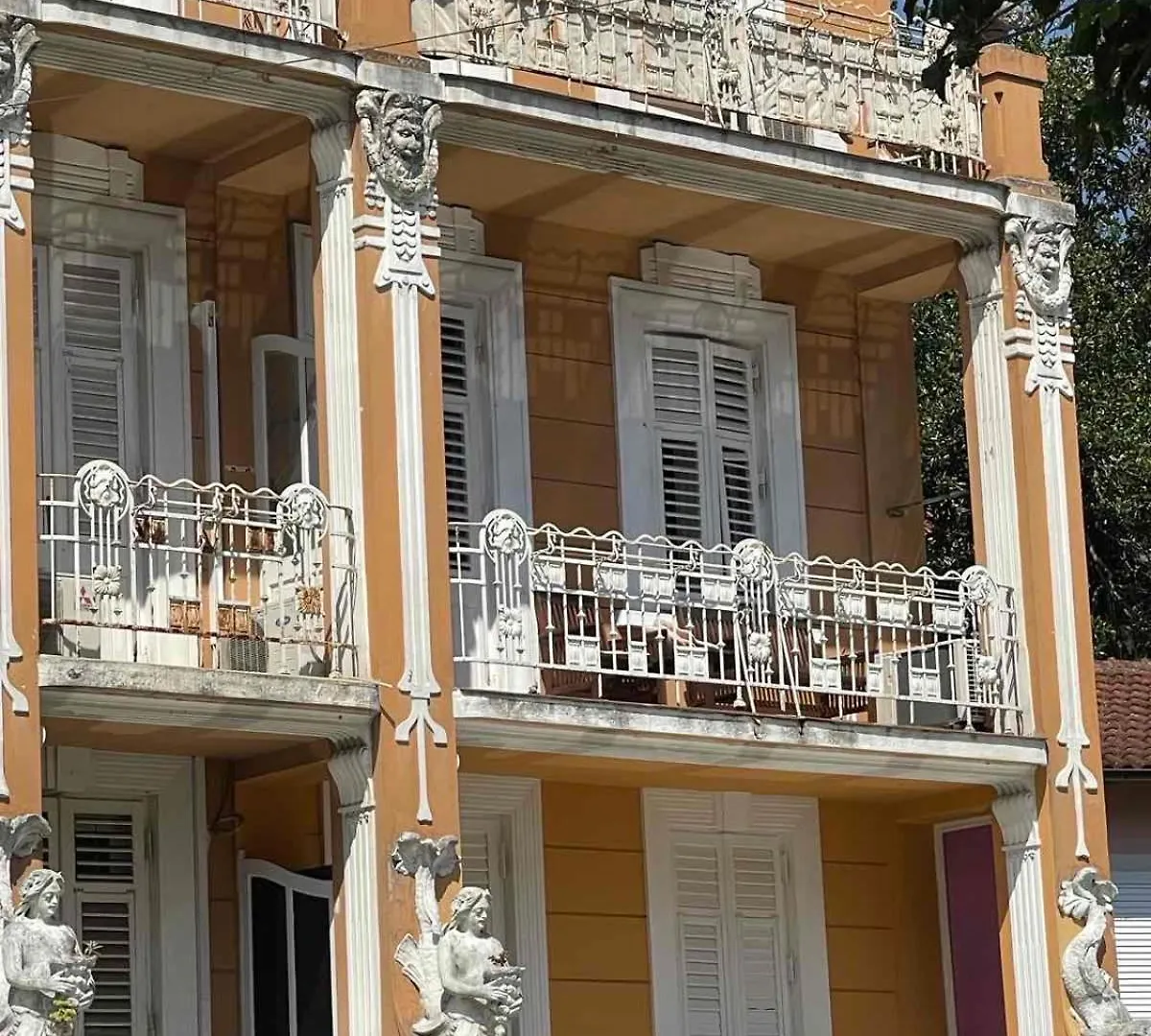 Apartments Opatija 0*,
